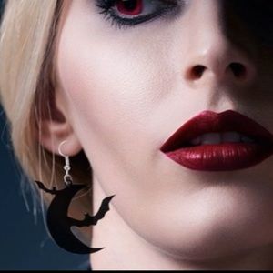 Halloween Dangle Earrings Crescent moon with bats for Women Girls Black